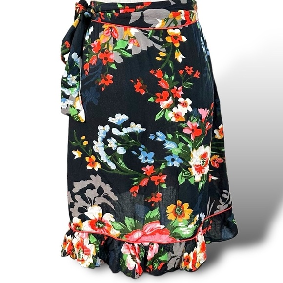 Free People Charlotte Floral Ruffle Wrap Skirt Size Medium Tropical Hawaiian - Picture 10 of 14